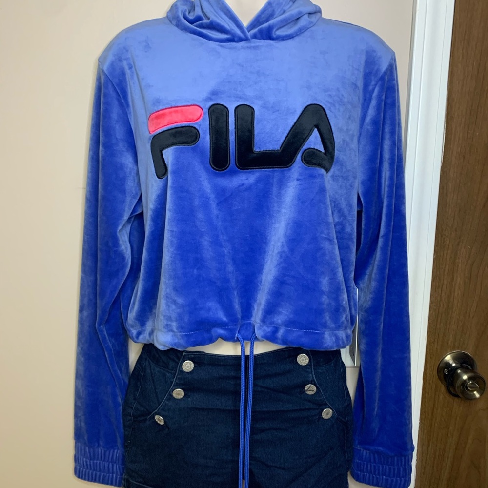 ❗️SOLD❗️ Fila Aitana crop velour hoodie